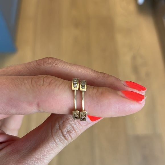 Gold diamond hoops - Picture 2 of 5